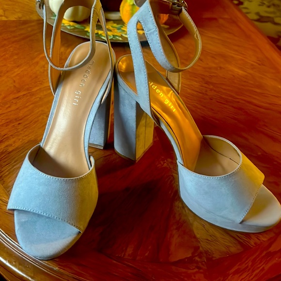 Madden girl faux suede platform pumps - Picture 3 of 8